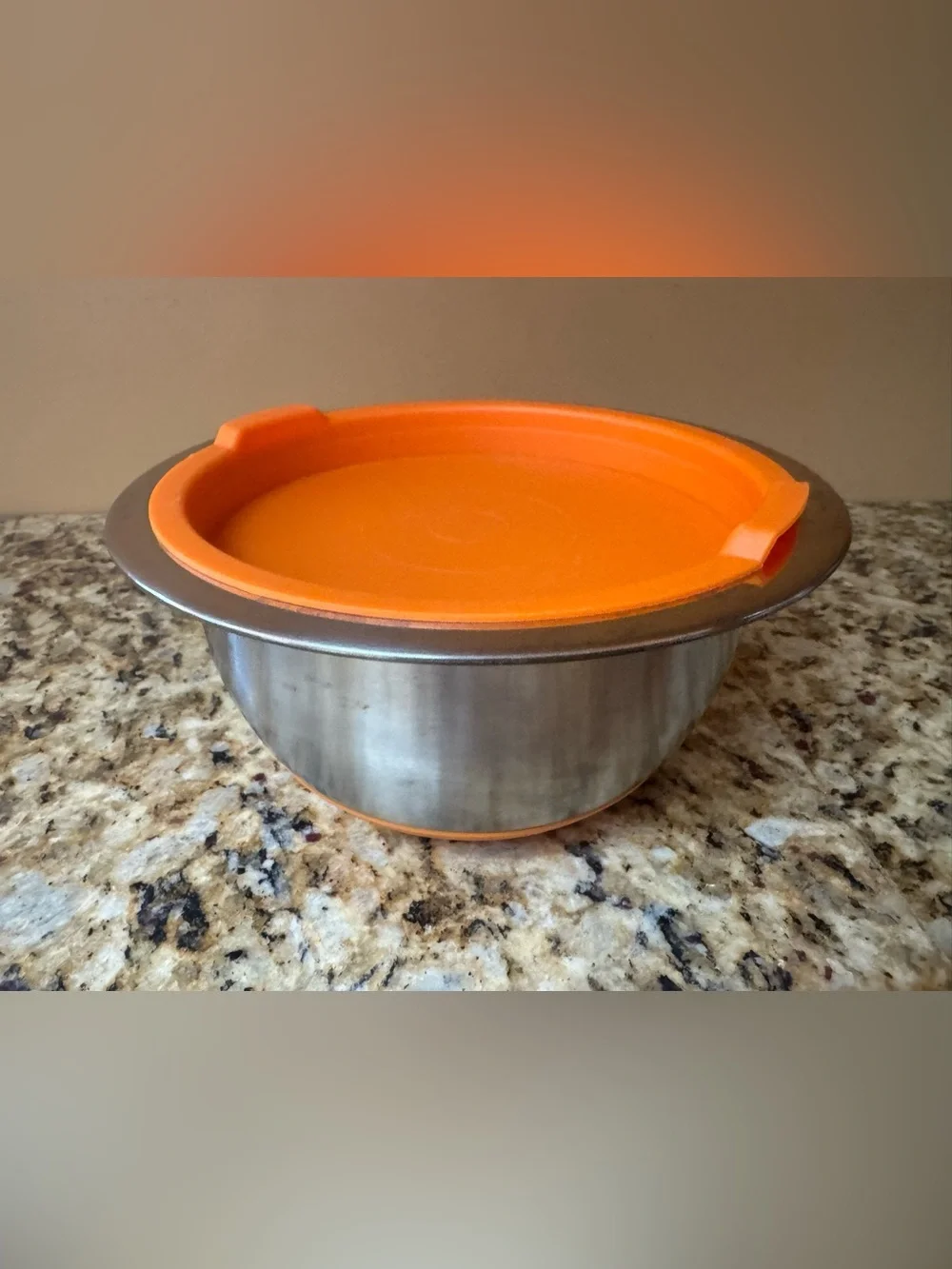Wolfgang Puck: Orange-Accented Stainless Steel Mixing Bowl 1QT with silicone Lid